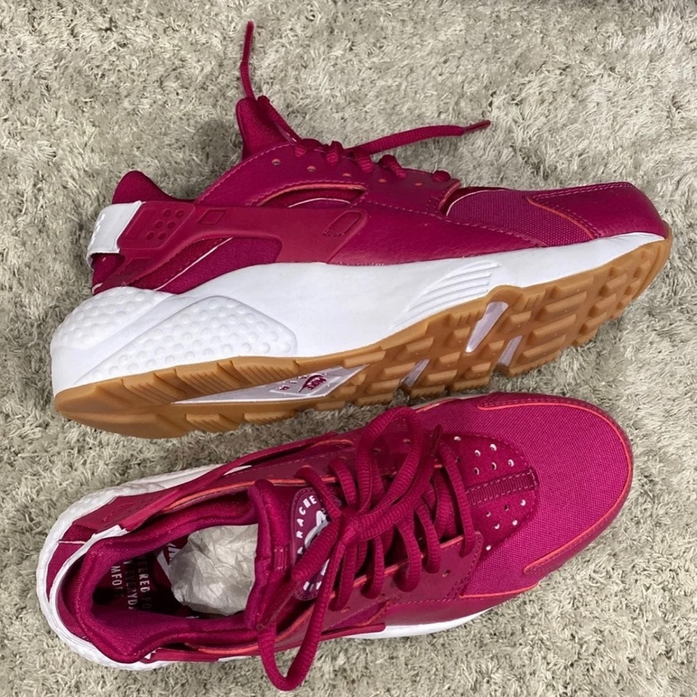 Nike Women’s Huarache